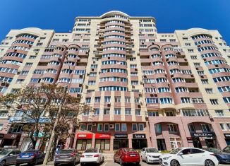 Продается трехкомнатная квартира, 116 м2, Краснодар, улица Будённого, 129, ЖК Центральный