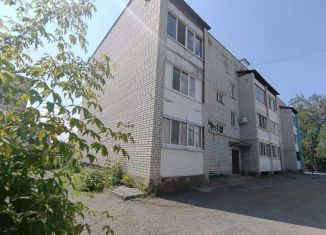 Продается 2-комнатная квартира, 50 м2, Казань, улица Ильича, 40