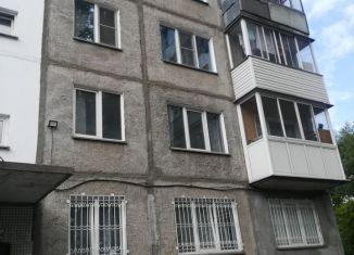 Продается четырехкомнатная квартира, 70 м2, Новосибирск, улица Невельского, 85