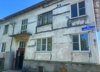 Однокомнатная квартира на продажу, 35 м2, Кемь, улица Гидростроителей, 60