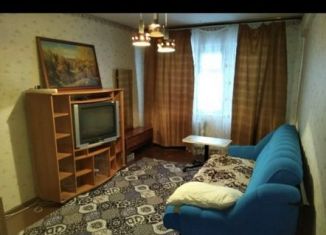 Сдается 3-комнатная квартира, 70 м2, поселок городского типа Воргашор, улица Катаева, 16