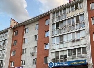 Продается четырехкомнатная квартира, 118.8 м2, Покров, улица Герасимова