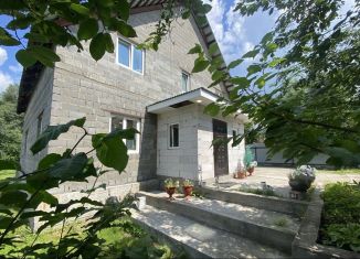 Продается дом, 250 м2, село Смоленщина, улица Зои Космодемьянской, 94