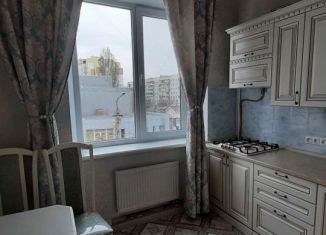Сдается однокомнатная квартира, 38 м2, Симферополь, улица Лермонтова, 1, Киевский район