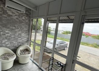 Продается помещение свободного назначения, 43 м2, Гулькевичи, Российская улица, 23