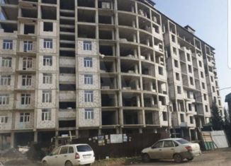 Продается трехкомнатная квартира, 85 м2, Дагестанские Огни, улица Козленко, 2Е