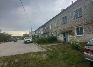 2-ком. квартира на продажу, 40 м2, поселок городского типа Старая Кулатка, Больничная улица, 14