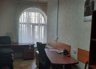 Сдам офис, 48.8 м2, Владимирская область, улица Революции, 72