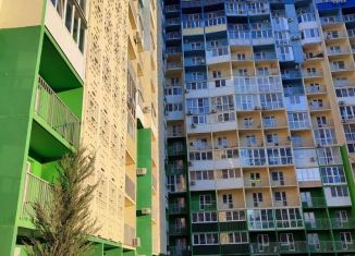 Сдаю гараж, 10 м2, Краснодар, улица Карякина, 5к1