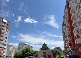 Продажа 1-ком. квартиры, 38.9 м2, Брянск, улица Романа Брянского, 35, ЖК Солнечный