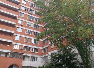 Аренда 2-ком. квартиры, 54 м2, Москва, улица Павла Андреева, 4, улица Павла Андреева