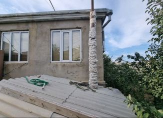 Продажа дома, 140 м2, посёлок городского типа Шамхал, улица Казбекова, 11