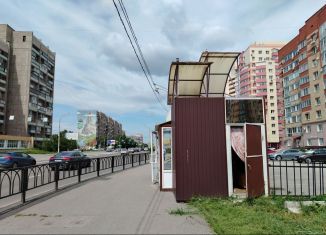 Продам торговую площадь, 21 м2, Магнитогорск, проспект Ленина, 131