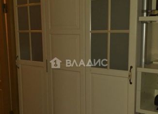 Продажа трехкомнатной квартиры, 68.3 м2, Санкт-Петербург, улица Кропоткина, 17, метро Чкаловская