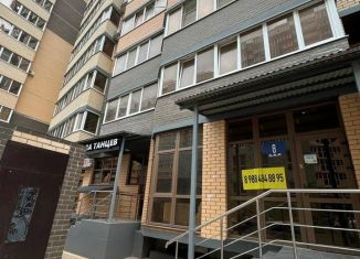 Продаю торговую площадь, 64.7 м2, посёлок Берёзовый, Душистая улица, 77/4