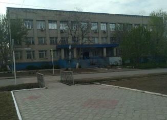 Продаю помещение свободного назначения, 1159.8 м2, село Новоселицкое, Школьная улица, 22