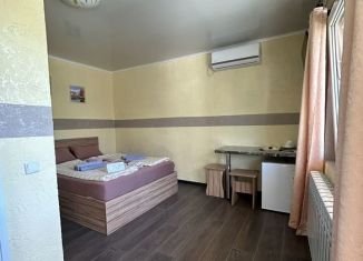 Сдается комната, 16 м2, Евпатория, улица Шмидта, 4