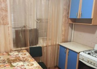 Сдаю в аренду 1-комнатную квартиру, 30 м2, Бугуруслан, Красногвардейская улица, 44