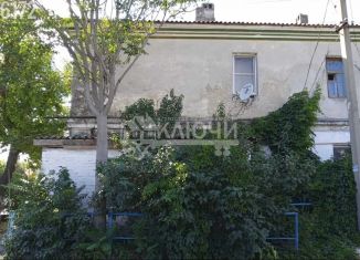 Продается 3-ком. квартира, 42.8 м2, Новороссийск, улица Шаумяна, 13