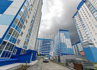 Продаю 2-ком. квартиру, 56 м2, Новосибирск, Рябиновая улица, 10, Октябрьский район