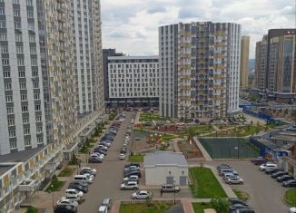 Сдается в аренду 1-комнатная квартира, 35.1 м2, Красноярск, Октябрьская улица, 10Б