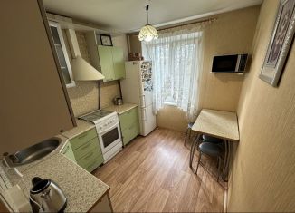 3-комнатная квартира на продажу, 67 м2, Челябинская область, Комсомольский проспект