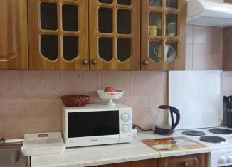 Продажа трехкомнатной квартиры, 72 м2, Ставрополь, улица Доваторцев, 67/3, микрорайон № 33