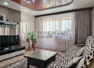 Продам 3-комнатную квартиру, 59.7 м2, Татарстан, улица Татарстан, 30/116