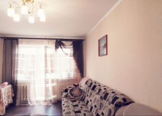 Аренда трехкомнатной квартиры, 58 м2, Братск, Комсомольская улица, 52