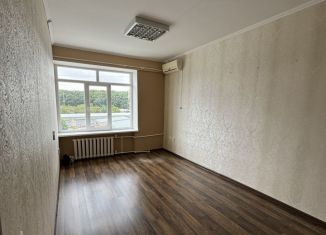 Сдам в аренду офис, 16.6 м2, Ставропольский край, улица Ленина, 458