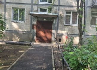 Сдам 2-комнатную квартиру, 50 м2, Санкт-Петербург, Гранитная улица, 42, муниципальный округ Малая Охта