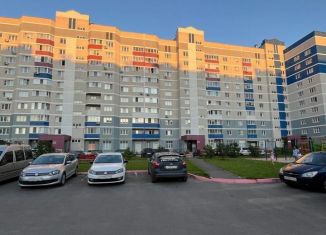 Продажа 1-комнатной квартиры, 41.7 м2, Брянск, улица Горбатова, 41, ЖК Квартал Авиаторов