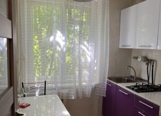 Сдаю в аренду 1-ком. квартиру, 31 м2, Санкт-Петербург, Церковная улица