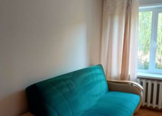 Сдача в аренду двухкомнатной квартиры, 48 м2, Сарапул, улица Седельникова, 148