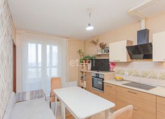 Продам 3-комнатную квартиру, 80.4 м2, Тюмень, улица Николая Зелинского, 19, Восточный округ