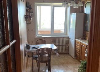 Сдам 2-ком. квартиру, 54 м2, Обнинск, улица Гагарина, 34