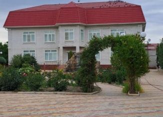 Продам торговую площадь, 1216 м2, Нефтекумск, улица Дзержинского, 21