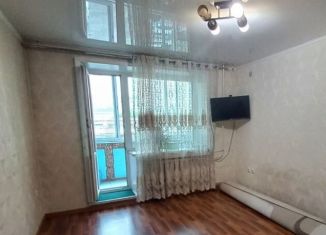 Продается двухкомнатная квартира, 50 м2, Чита, улица Курнатовского, 38