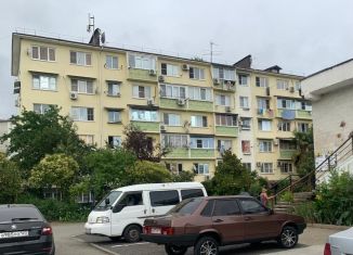 Продается 4-комнатная квартира, 96.1 м2, Сочи, Череповецкая улица, 10, микрорайон Якорная Щель