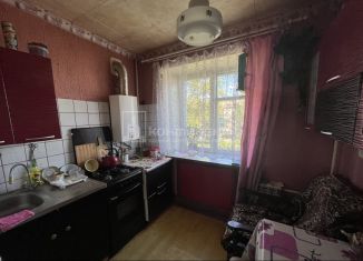 Продам 3-комнатную квартиру, 57 м2, Ковров, улица Калинина, 9