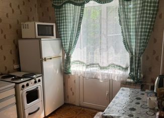 Сдам в аренду 1-ком. квартиру, 34 м2, Новокузнецк, улица Тореза, 20