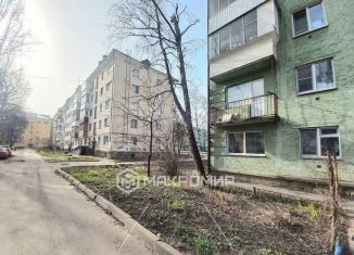 Продается 2-комнатная квартира, 44.2 м2, Орловская область, улица Маринченко, 4