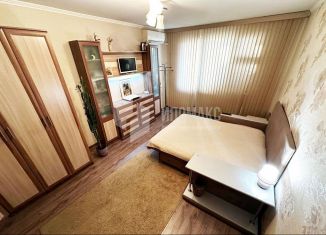 Продам 2-ком. квартиру, 61 м2, Московский, Георгиевская улица, 9