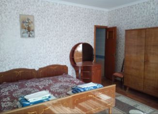 Дом в аренду, 98 м2, Евпатория, улица Тучина, 28