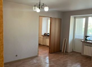 Продам 2-ком. квартиру, 40 м2, Самара, Куйбышевский район, Пугачёвский тракт, 80