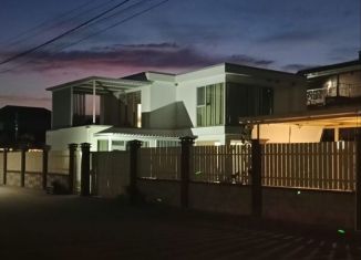 Сдаю дом, 160 м2, коттеджный посёлок Золотой Крым, Скифская улица, 130