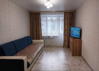 Сдача в аренду 2-ком. квартиры, 48 м2, Тобольск, улица Знаменского, 62А