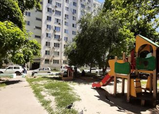 Продаю двухкомнатную квартиру, 51 м2, Аксай, улица Вартанова, 20