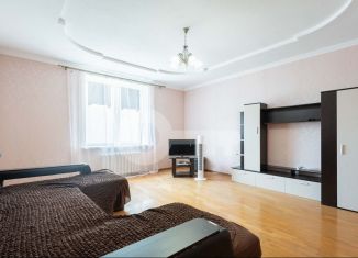 Продажа 2-комнатной квартиры, 106.2 м2, Казань, улица Сулеймановой, 3