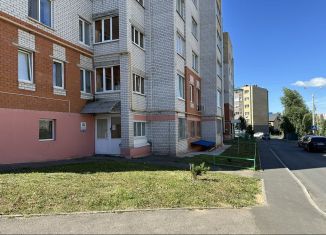 Продам помещение свободного назначения, 201 м2, Чебоксары, улица Строителей, 12, Ленинский район